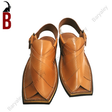 Load image into Gallery viewer, Guerriero Baryaley- Peshawari Chappal
