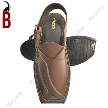 Load image into Gallery viewer, Mahoganay Baryaley- Peshawari Chappal
