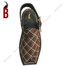 Load image into Gallery viewer, Squared Baryaley- Charsadda Chappal
